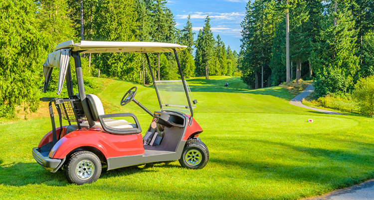 Golf-cart-on-fairway